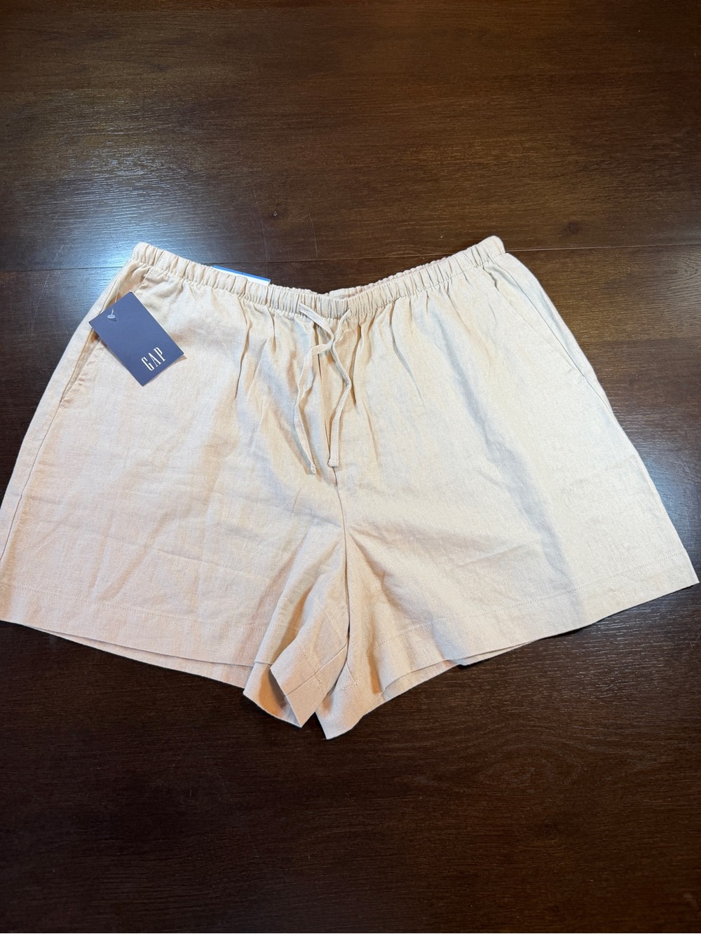 GAP High Waist Drawstring Shorts in Light Beige